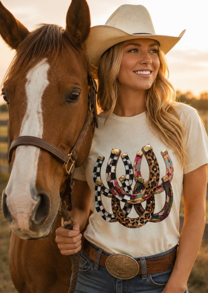 Horseshoe Tee